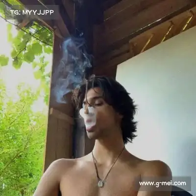 费冕靖